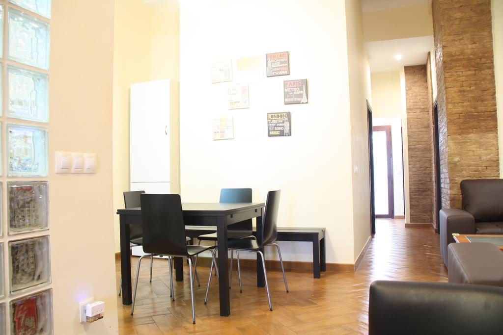 Casa Sevilla Nervion-Centro ภายนอก รูปภาพ